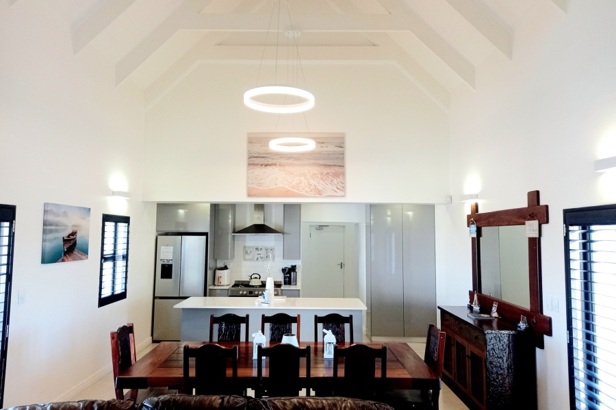4 Bedroom Property for Sale in Jacobsbaai Western Cape